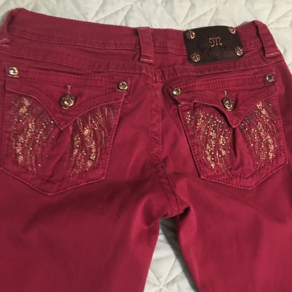 Miss me jeans size 28 straight leg burgundy color